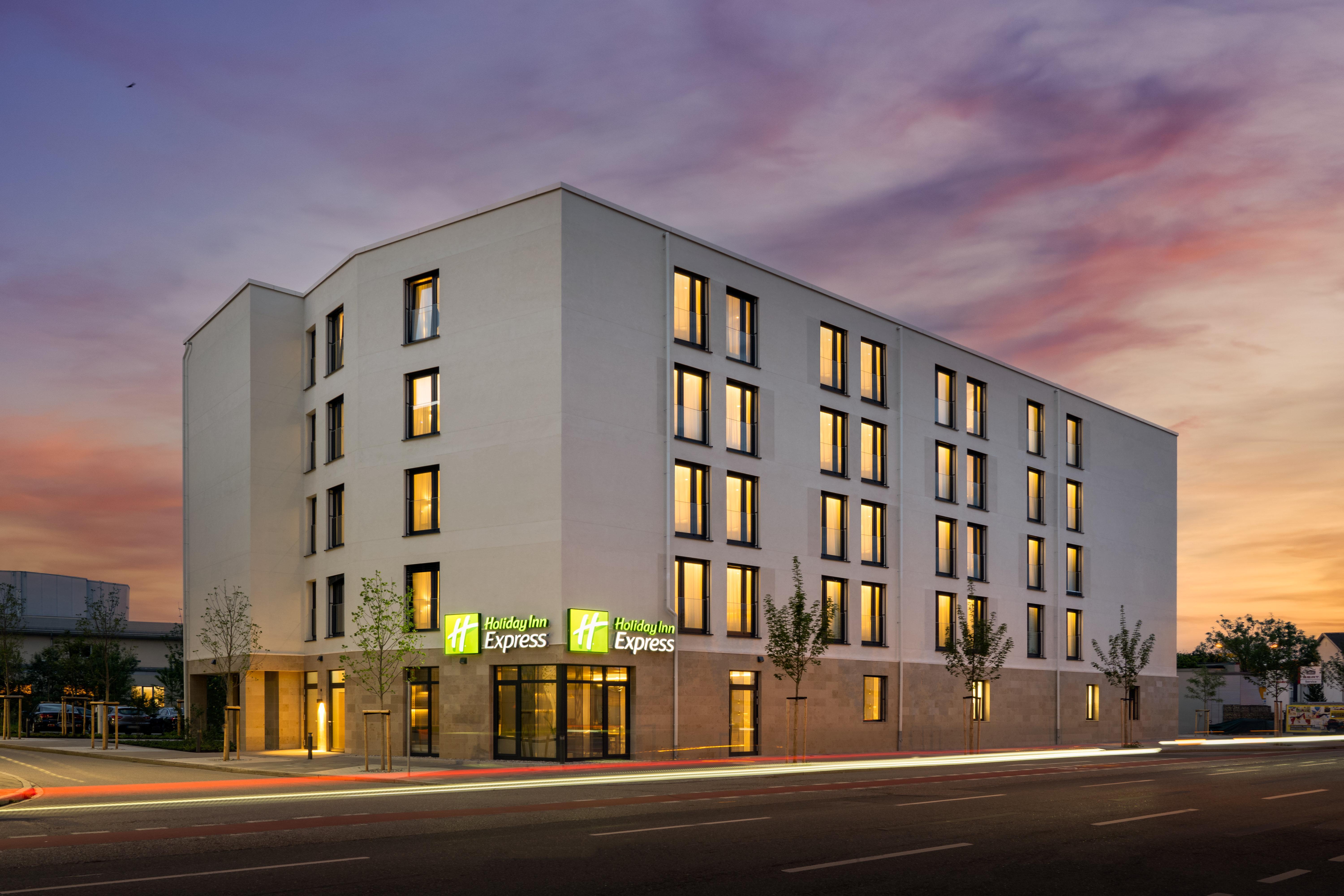 Holiday Inn Express - Rosenheim By Ihg Esterno foto